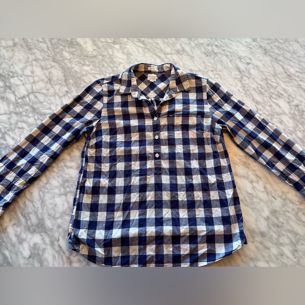 J.Crew Long Sleeve Shirt Bottom Down M